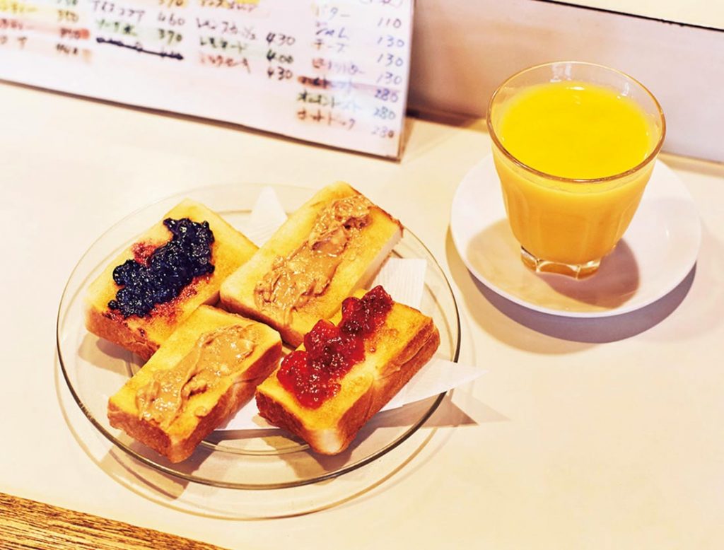 ジャム、ピーナツバター各130円 DMA-0118_Hnk_aroma3081_b