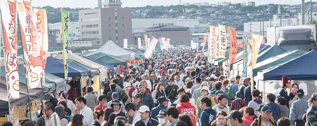郷土料理に珍グルメ!?何でも揃ってとにかく安い!漁港町・八戸の巨大朝市へ。