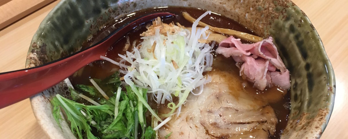 〈焼きあごだし塩らー麺 たかはし〉の銀座店がオープン!~丸眼鏡タカハシの東京ニューオープンですよ!第3回~