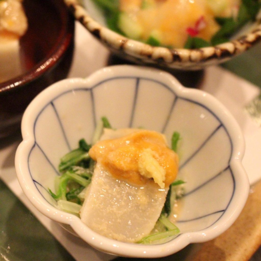 「東京水菜と帆立の生雲丹のせ 胡麻醤油」(880円) pic61