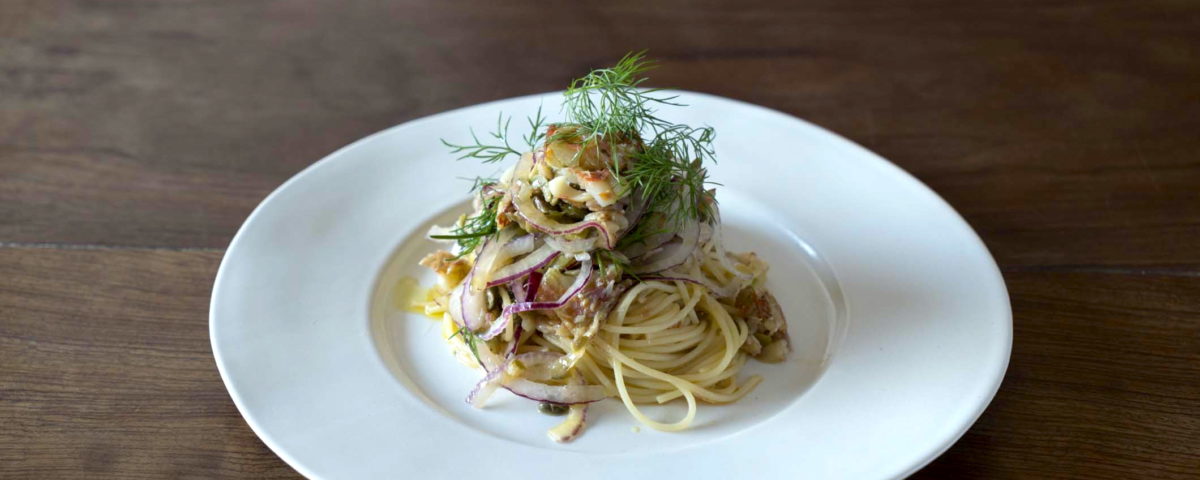 都内ではめったに出会えない。萩の地魚のオイル漬けを冷たいパスタに!