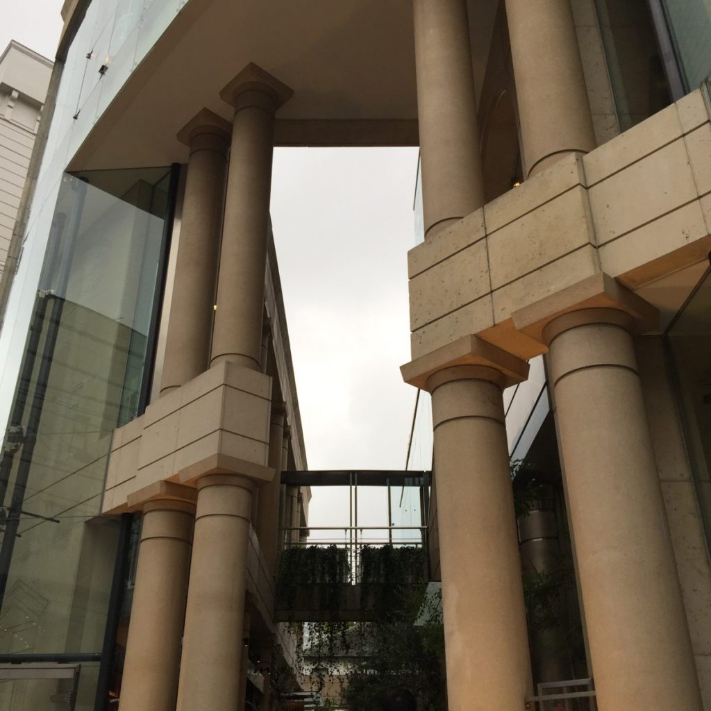 ユナイテッドアローズ原宿本店 ユナイテッドアローズ原宿本店