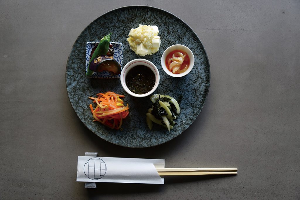 大皿料理盛り合わせ1,400円 中目黒 1988 KORYORI-YA