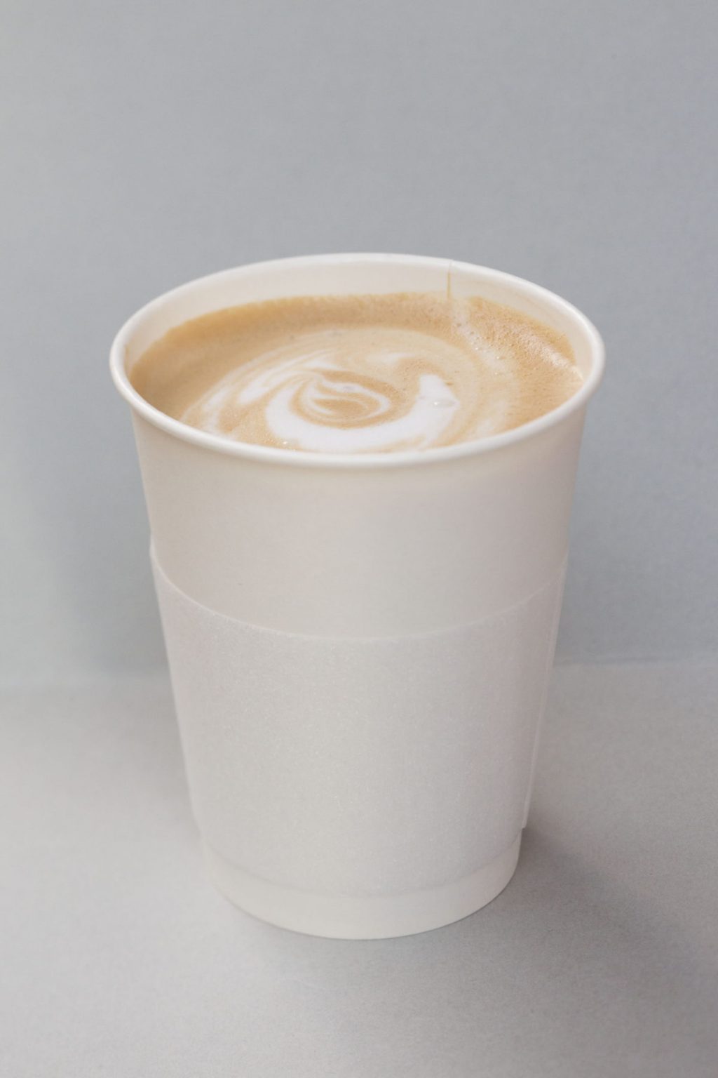 カフェラテ300円 G4A6121