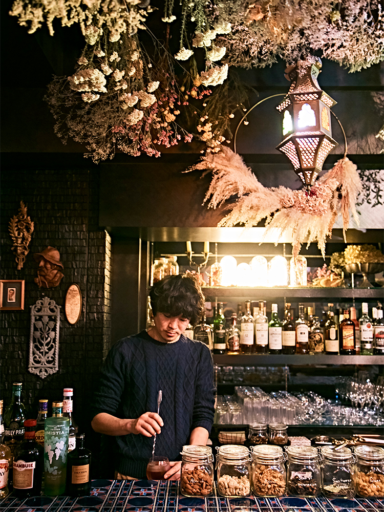 ドライフラワー アンティークでおしゃれな店内 雰囲気も楽しめるおいしいレストラン カフェ2軒 Magazine Hanako Tokyo