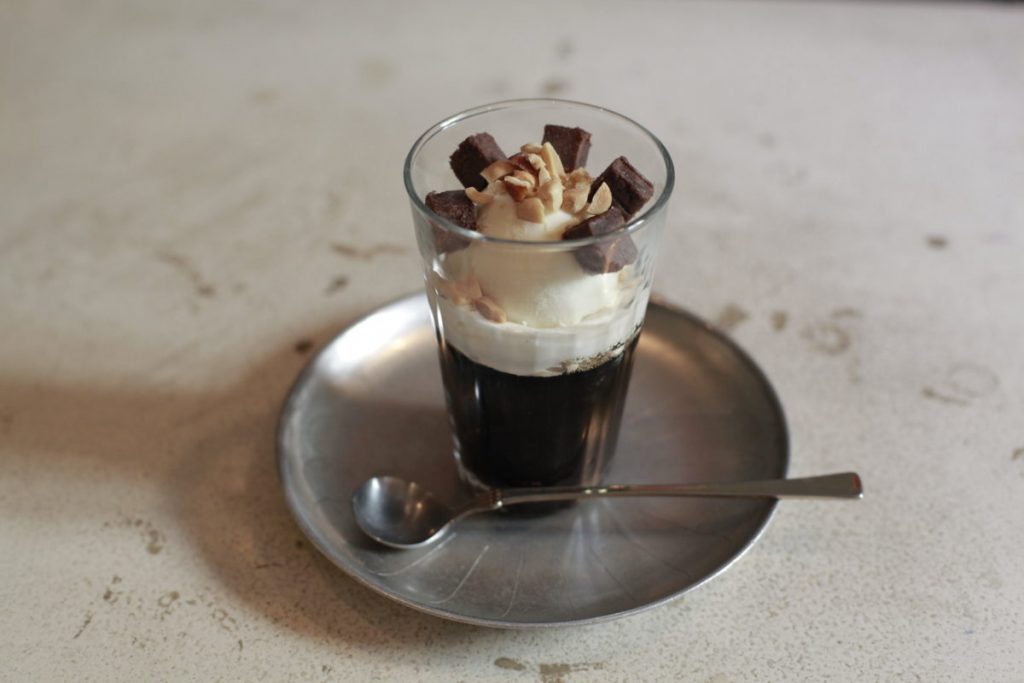昨年の夏から登場した「コーヒーゼリー」750円はボリューム満点。 昨年の夏から登場した「コーヒーゼリー」750円はボリューム満点。