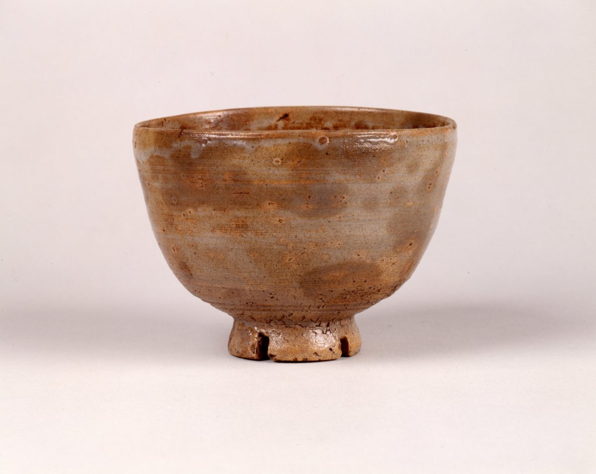 「錐呉器茶碗 銘山井」 朝鮮時代・16世紀