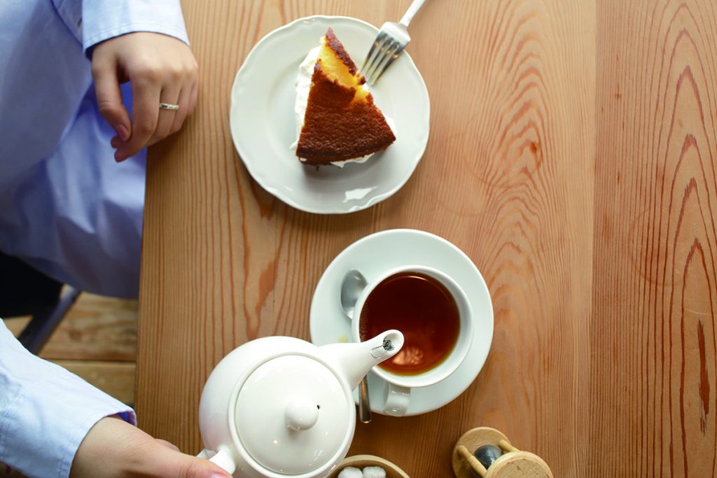 Tea Time IMG_3936_atari