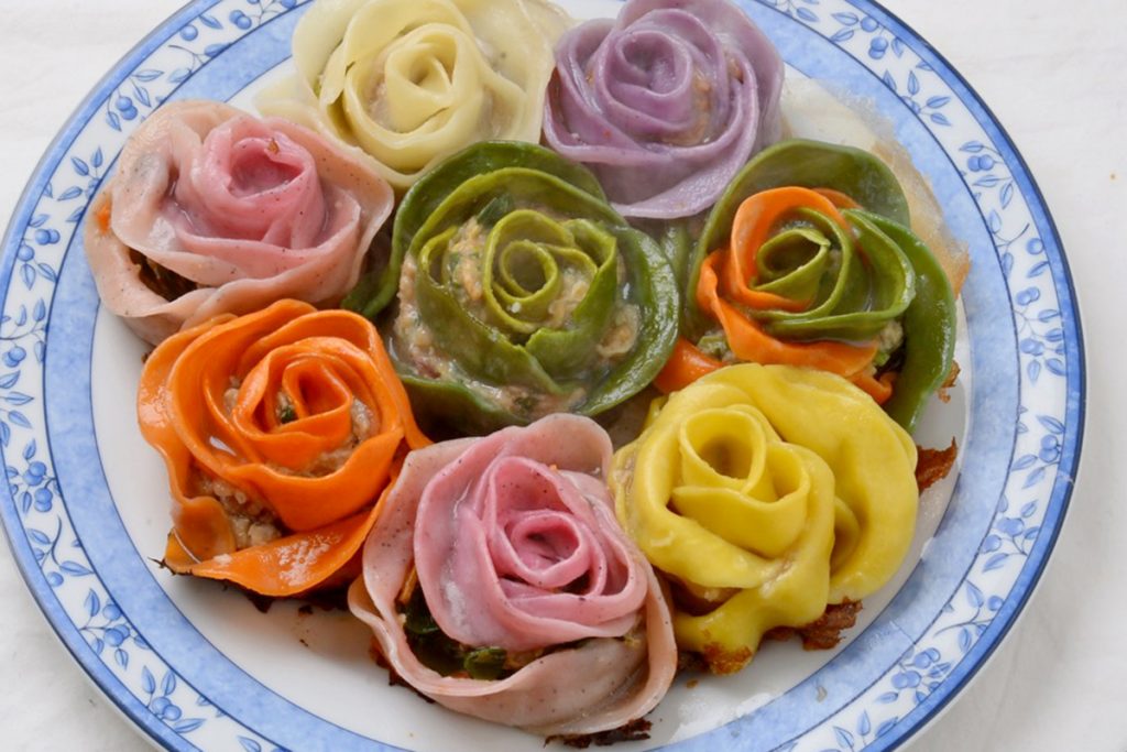 「薔薇餃子」3個680円 430-1
