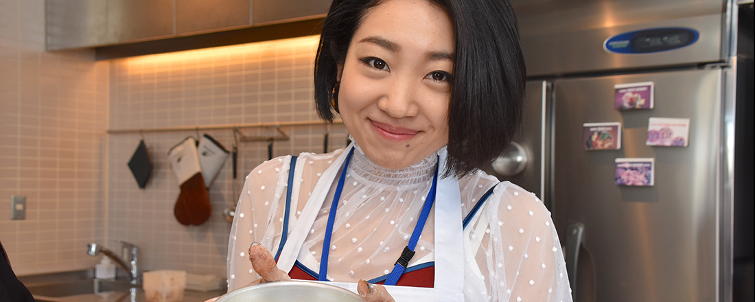 人脈が武器になる!レコード会社勤務・パン好きな羽村萌さんが、クグロフ作りに挑戦!