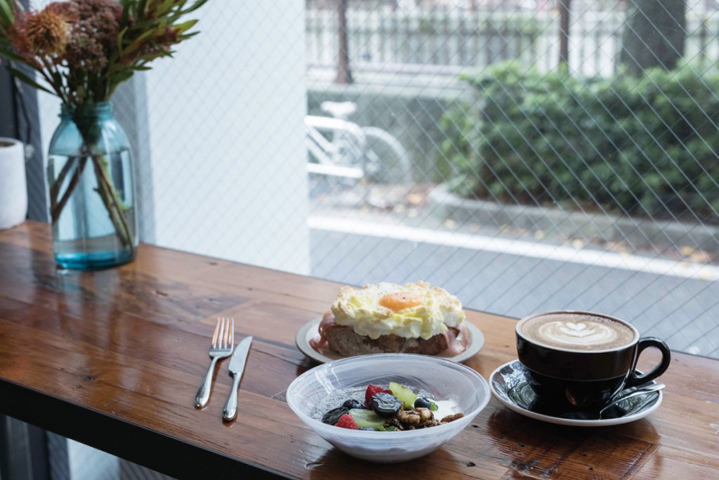 中目黒 The Workers Coffee/Bar 中目黒 The Workers Coffee/Bar