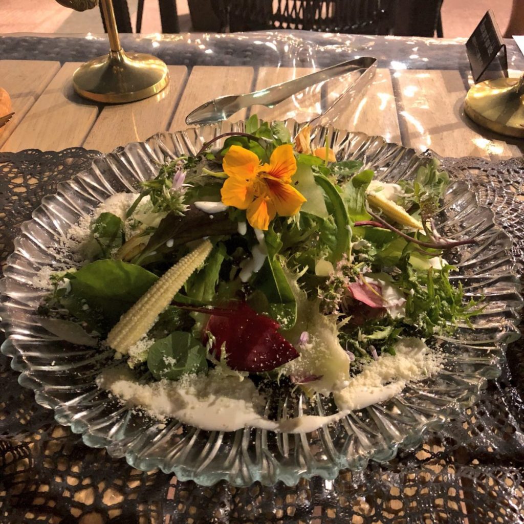 「宮崎県産アグリアートの野菜と広島県梶谷さんのハーブサラダ」 E84CD03F-EEFE-4E28-8D32-D351C333D10F