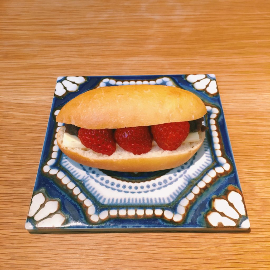 「いちごあんバター」 Processed with VSCO with c1 preset