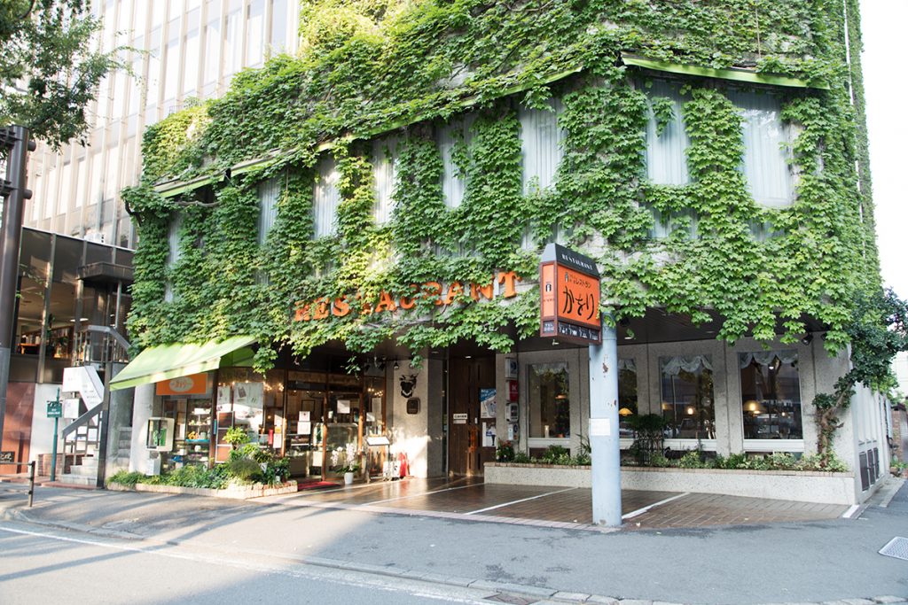 横浜でのカフェタイムはここ レトロ空間と絶品スイーツが魅力のおすすめ純喫茶3軒 Food Hanako Tokyo