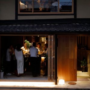 京都 〆は美味しいお酒で 京町家を改装したおしゃれ居酒屋 バー3選 Food Hanako Tokyo