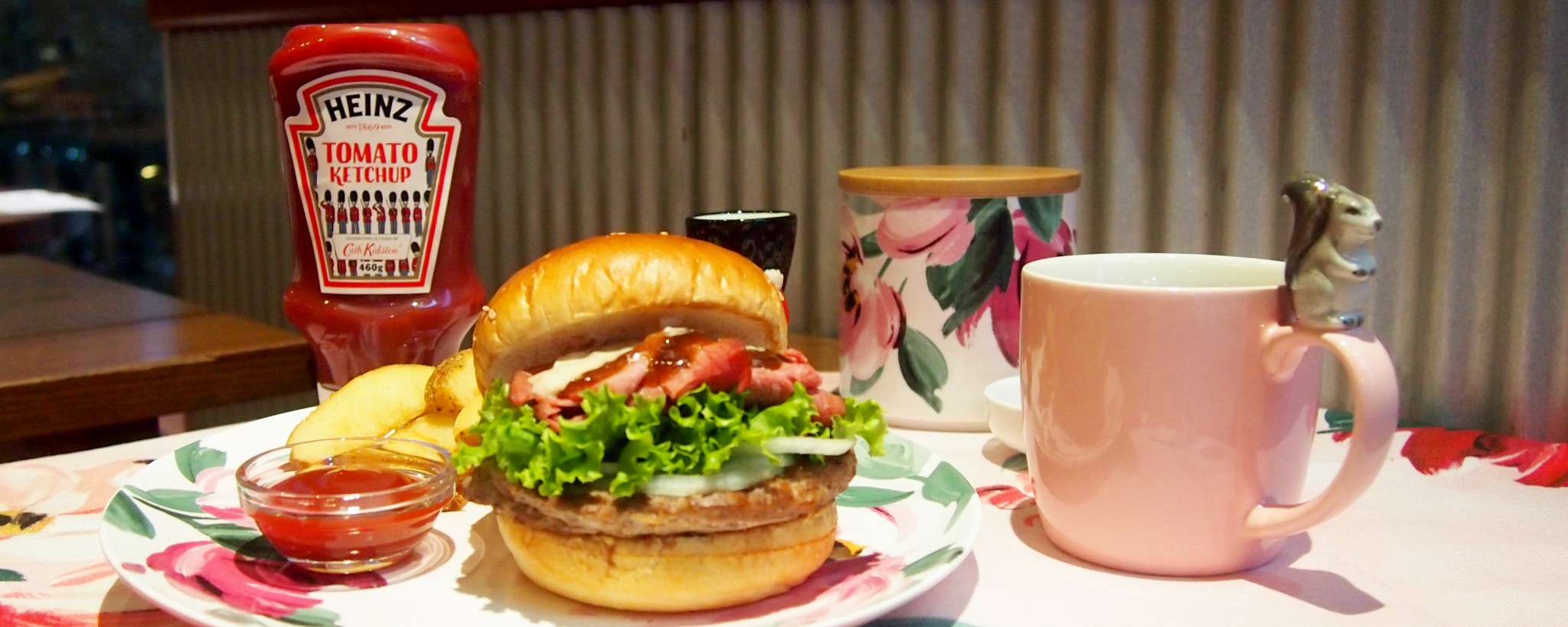 HEINTZ〉×〈Cath Kidston〉×〈FRESHNESS BURGER〉コラボショップ