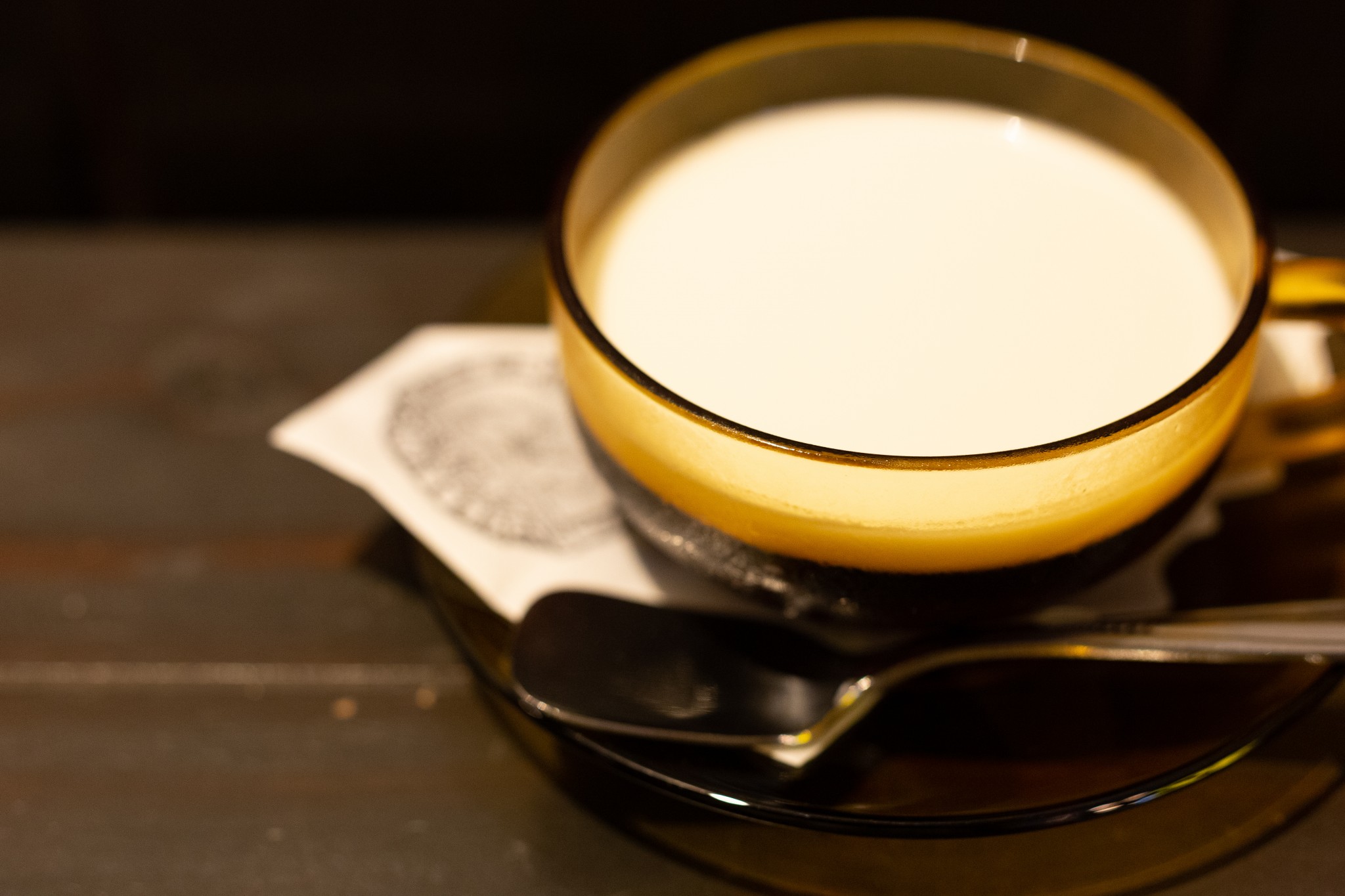 個人的にオススメなのが、約6時間かけて抽出したダッチコーヒーで作るパンナコッタコーヒーゼリー430円。