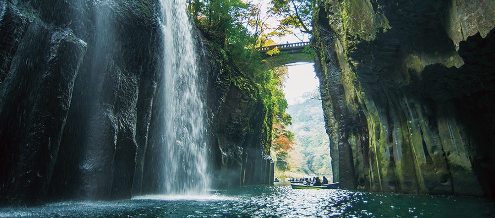 縁結びを願うなら 自然豊かなパワースポット 宮崎 高千穂神社 がおすすめ Magazine Hanako Tokyo