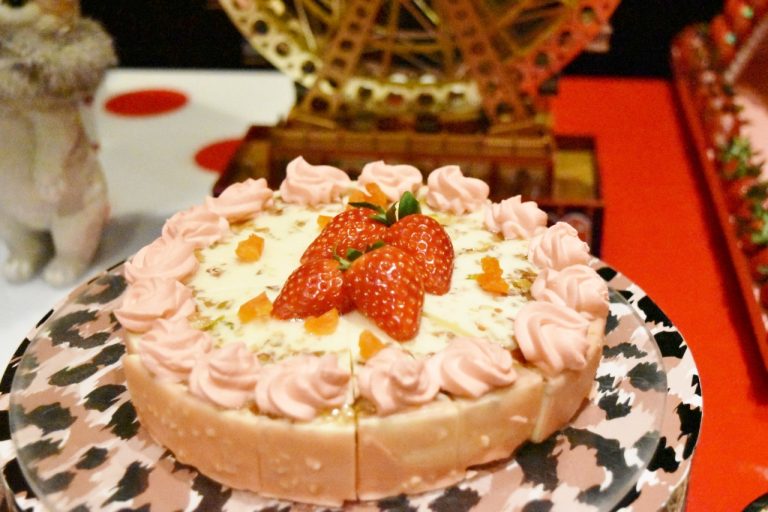 「ガトーモンテリマール」は、ナッツやフルーツの食感がポイントのケーキ。 DSC_0113