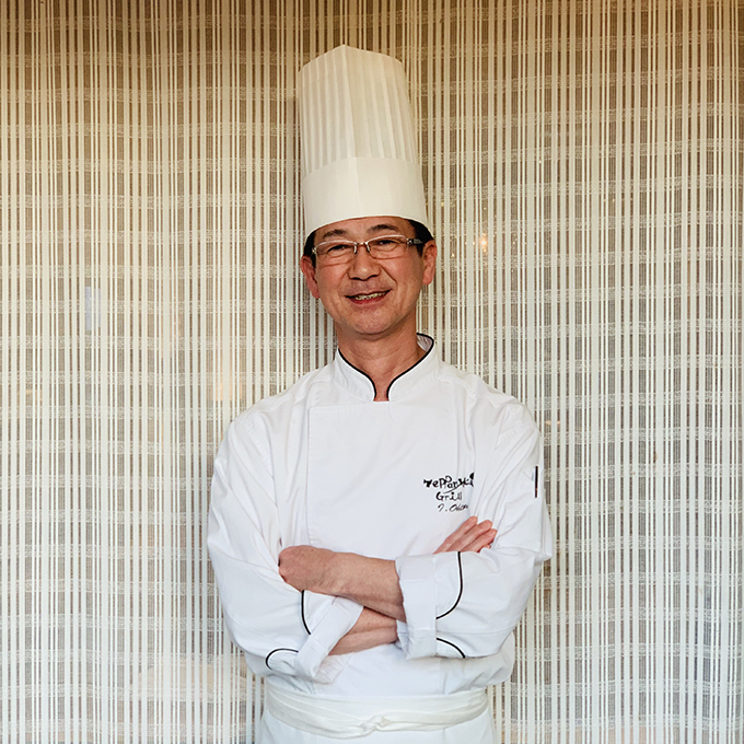笑顔が素敵な、洋食料理長の大谷 勇さん。