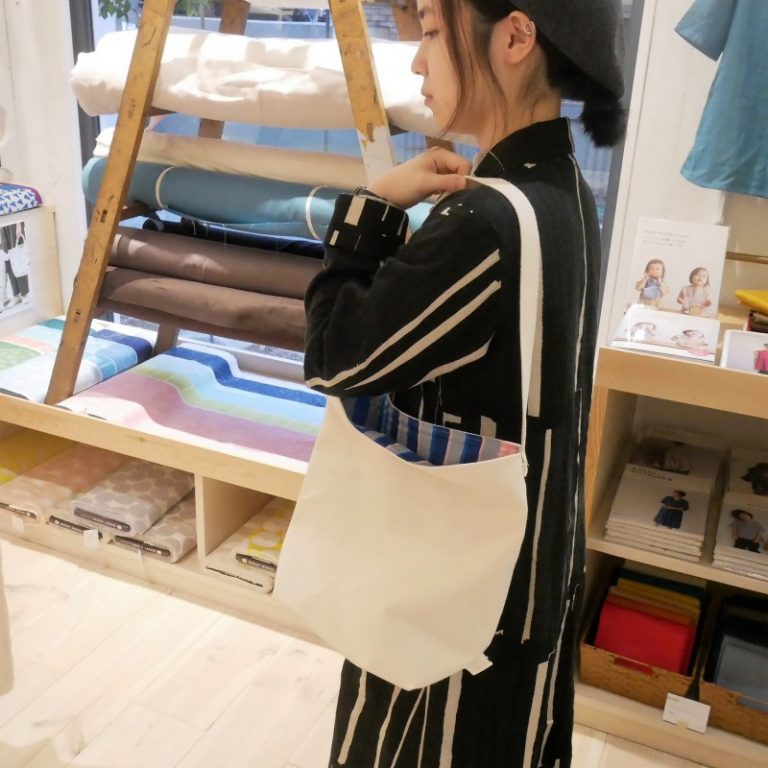 代官山 〈しロといロイロ〉 代官山 〈しロといロイロ〉