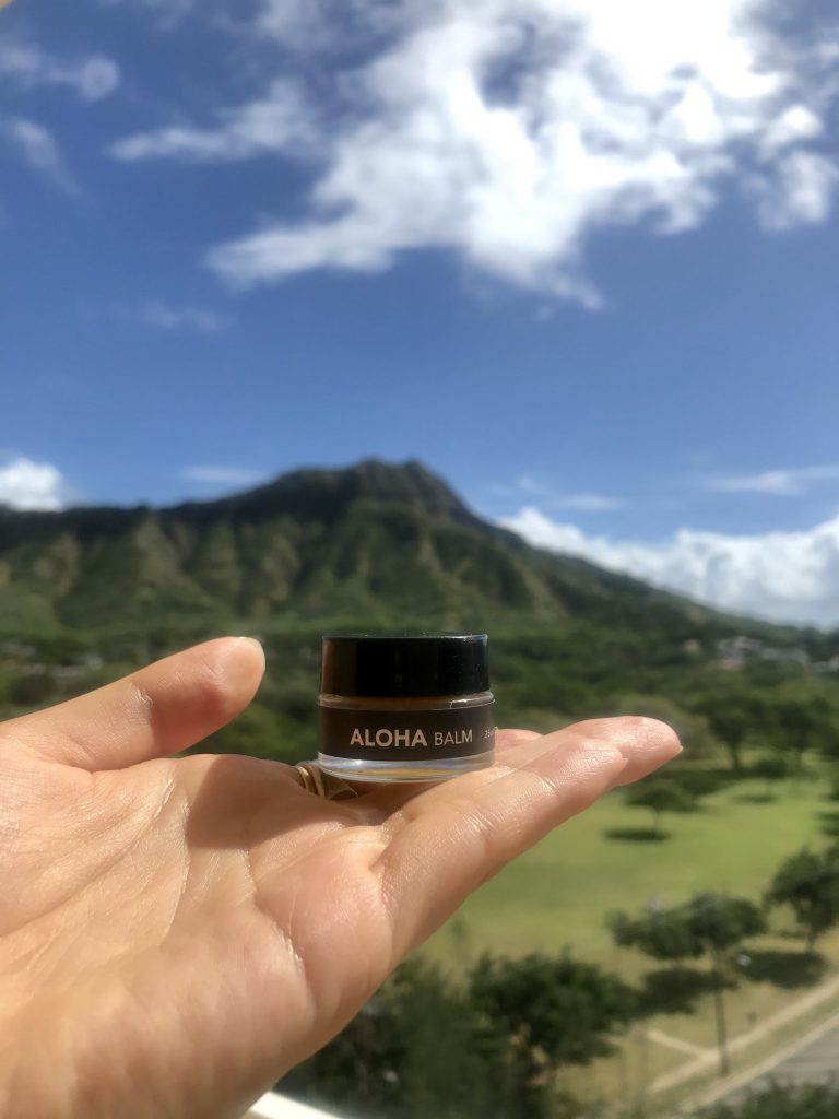 OSHAN ESSENTIALS〉の濃厚リップバーム OSHAN ESSENTIALS〉の濃厚リップバーム