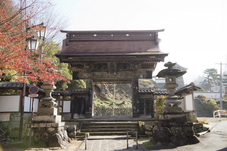 長野　横湯山温泉寺