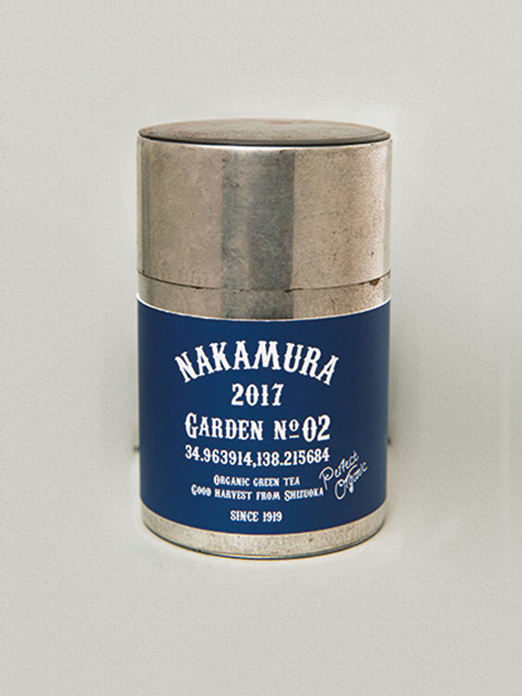 お店の人気ナンバー1は、「02_GARDEN No.02」（キャニスター付き）100ｇ 2,000円。香りが豊かで、旨味と渋みのバランスがちょうどいい優しい味。