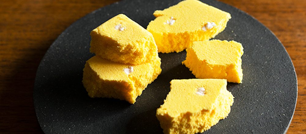 この春おすすめの銘菓5選!センスの光る手土産なら、春を感じる和菓子を。