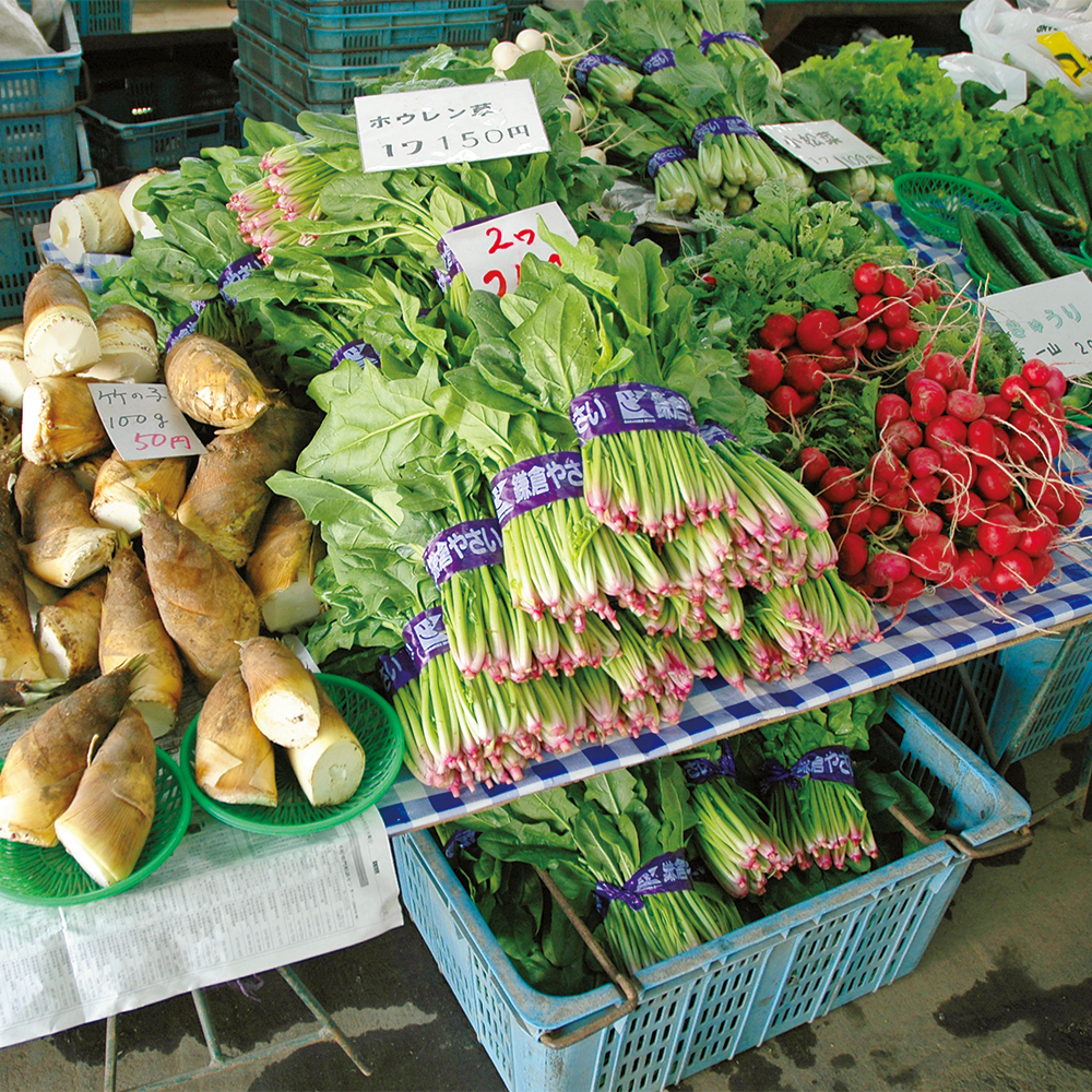 鎌倉野菜が並ぶ市場、通称・レンバイ。