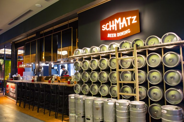 日本橋 SCHMATZ Beer Dining 日本橋 SCHMATZ Beer Dining