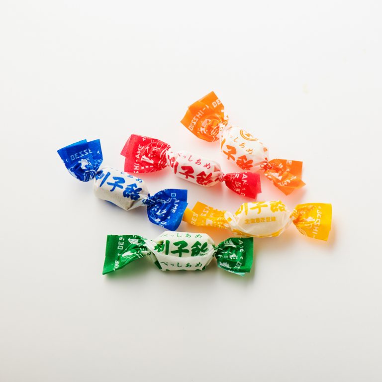 5個入り(100円) 〈別子飴本舗〉の「別子飴」
