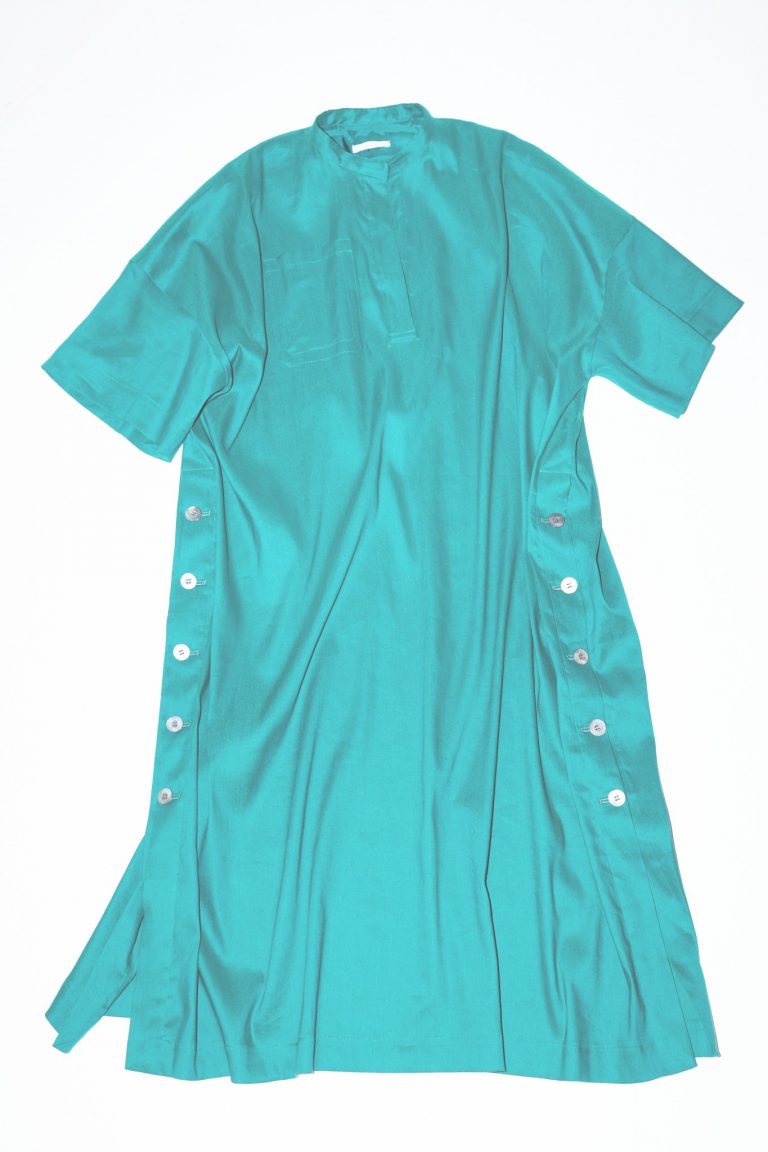 33,000円(ルフィル 03-6748-0540) Smock dress