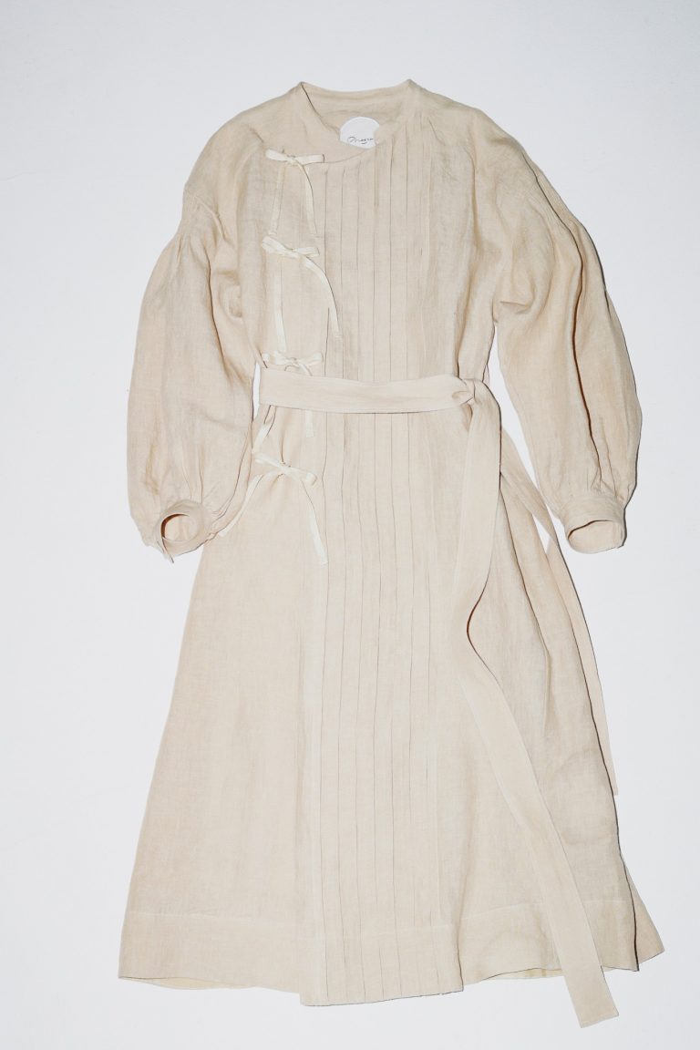 46,000円(フィータ ユナイテッドアローズ新宿店 03-5321-7601) Coat dress