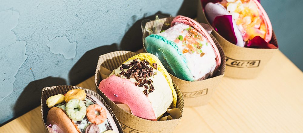 SNSで話題のスイーツ!福岡・大名〈ICE PINCH CLUB〉のアイスサンドが気になる。
