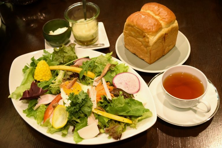 湘南鎌倉野菜がたっぷり「極上 鎌倉ベジタブル&ブレッドセット」1,800円。 DSC_0511