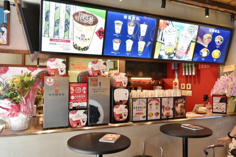 明るくて気さくなスタッフが「ニーハオ!」と声をかけてくれる。 DSC_0668