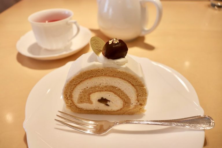 「ケーキセット」926円。 -6395676213894457319_IMG_3093