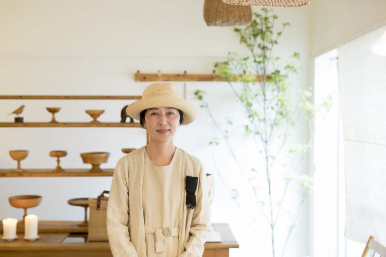 Shop Owner・水上真由美さん tram_01