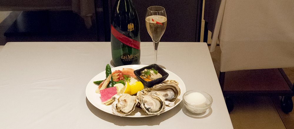 〈ゼネラル・オイスター〉24店舗で「牡蠣シャン」がスタート。