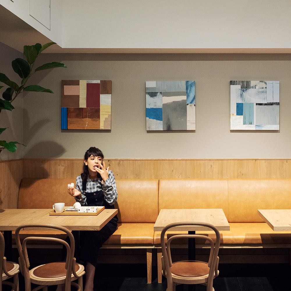 〈CAFE/MINIMAL HOTEL OUR OUR〉／浅草橋