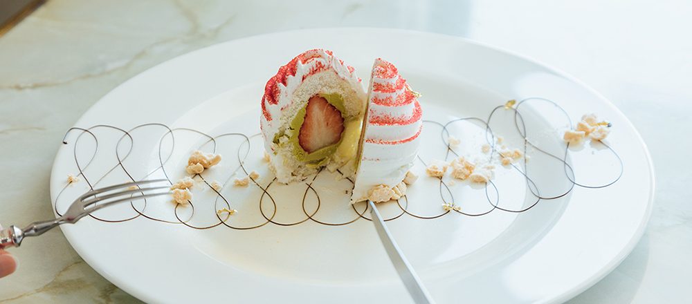 福岡 ハイレベルな大人スイーツが楽しめるパティスリー カフェ3選 五ツ星シェフによる魅惑のケーキなど Food Hanako Tokyo