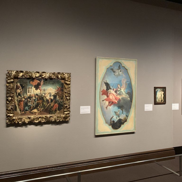 左:「ヤコボ・ティントレット《聖マルコの奇跡》の模写」1890年〈フォルチュニ美術館〉中央:「ジャンバッティスタ・ティエボロ《無知に対する美徳と高貴の勝利》の部分の模写」制作年不詳〈フォルチュニ美術館〉右:「ペーテル・パウル・ルーベンス《三美神》の模写」1925年〈フォルチュニ美術館〉 IMG_8816