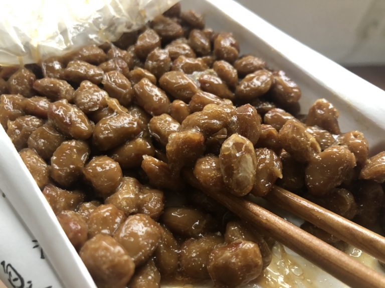 アミノ酸が付着し一番好みの状態になった芝崎納豆 S__36716579