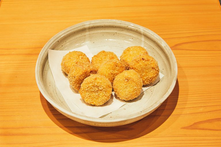 ほっとする惣菜も種類豊富。 長浜鮮魚卸直営店 博多 魚助 丸の内店