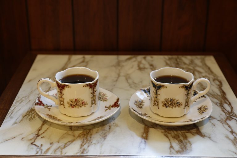 ブレンド450円 〈CAFÉ ILE〉/蔵前