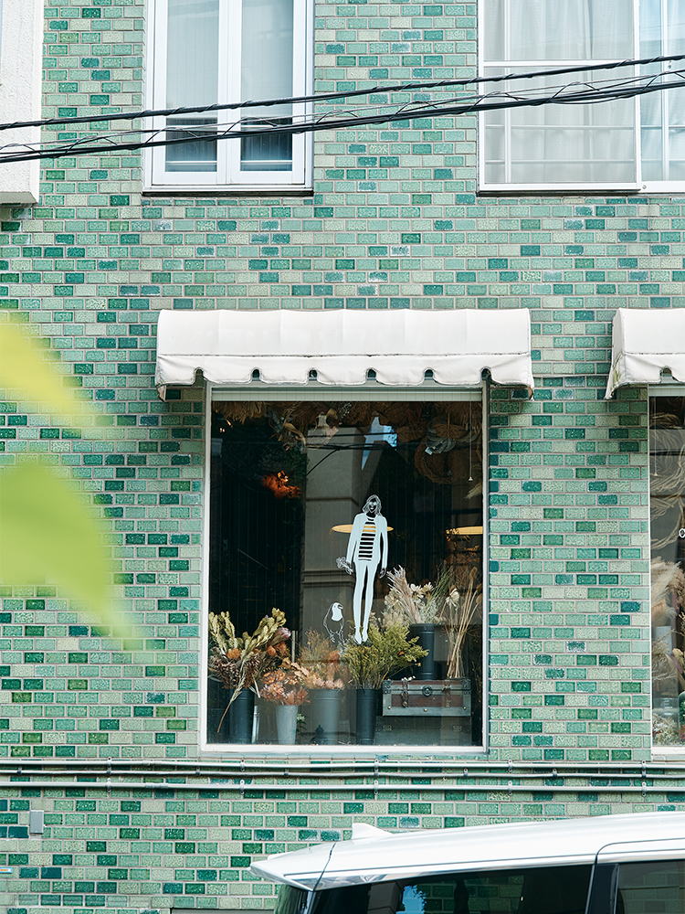 ワークショップデビューするなら 代官山にあるドライフラワー専門店 Coco Botanical Arrangement へ Lifestyle Hanako Tokyo