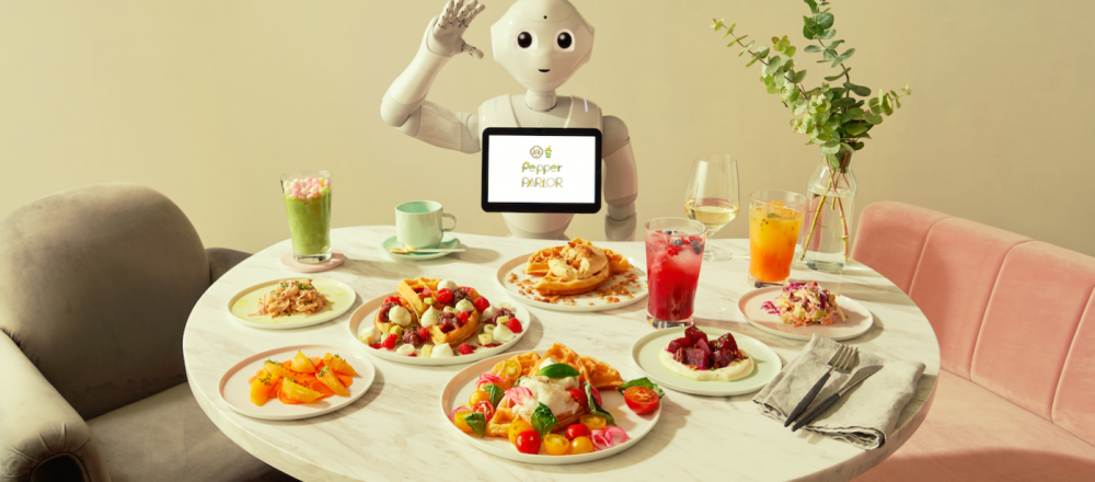 ペッパーがスタッフに!?未来型カフェ〈Pepper PARLOR〉が〈東急プラザ渋谷〉にオープン。