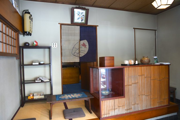 日本橋うさぎや 中央通り店 日本橋うさぎや 中央通り店