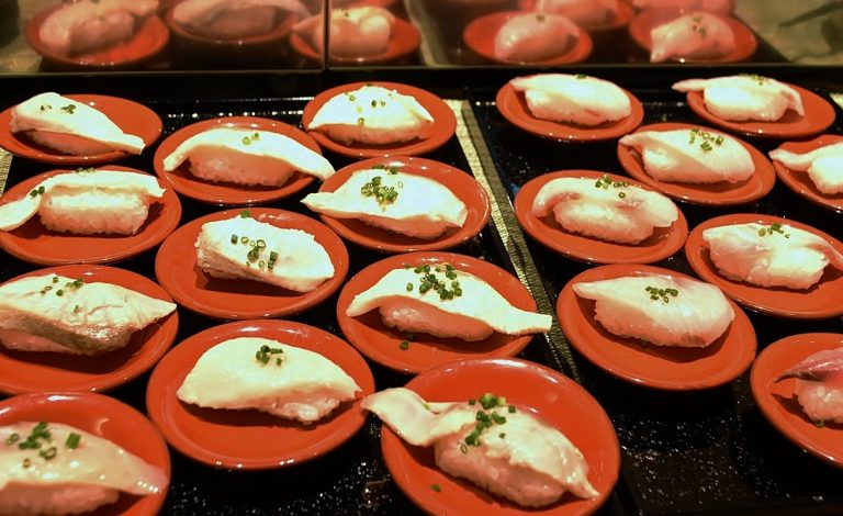 旬魚のお寿司も好きなだけいただけるなんて最高すぎる。 DSC_0321